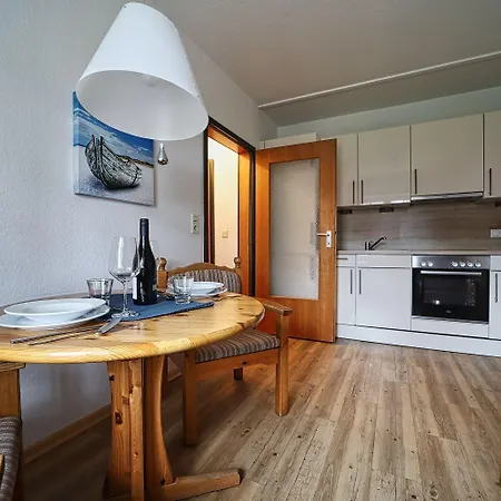 Appartement-3 Lägenhet *